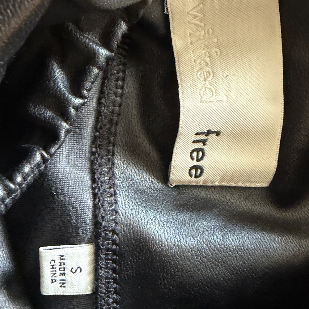 Aritzia Wilfred Free Daria Faux Leather Leggings Black High Rise S - Picture 3 of 4